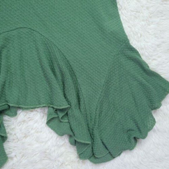 Francesca's Collections Buttons Loose Fit Asymmetrical Tank Size S Made In USA - Picture 2 of 9